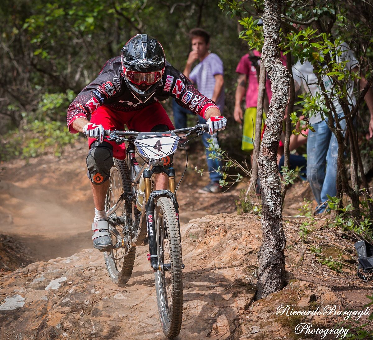 Superenduro pro2 wing tip