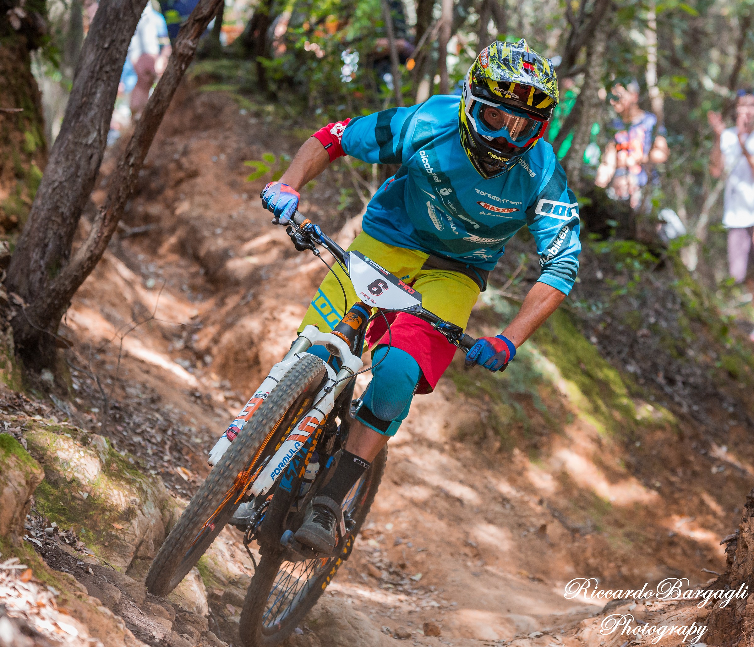 Superenduro pro2 wing tip