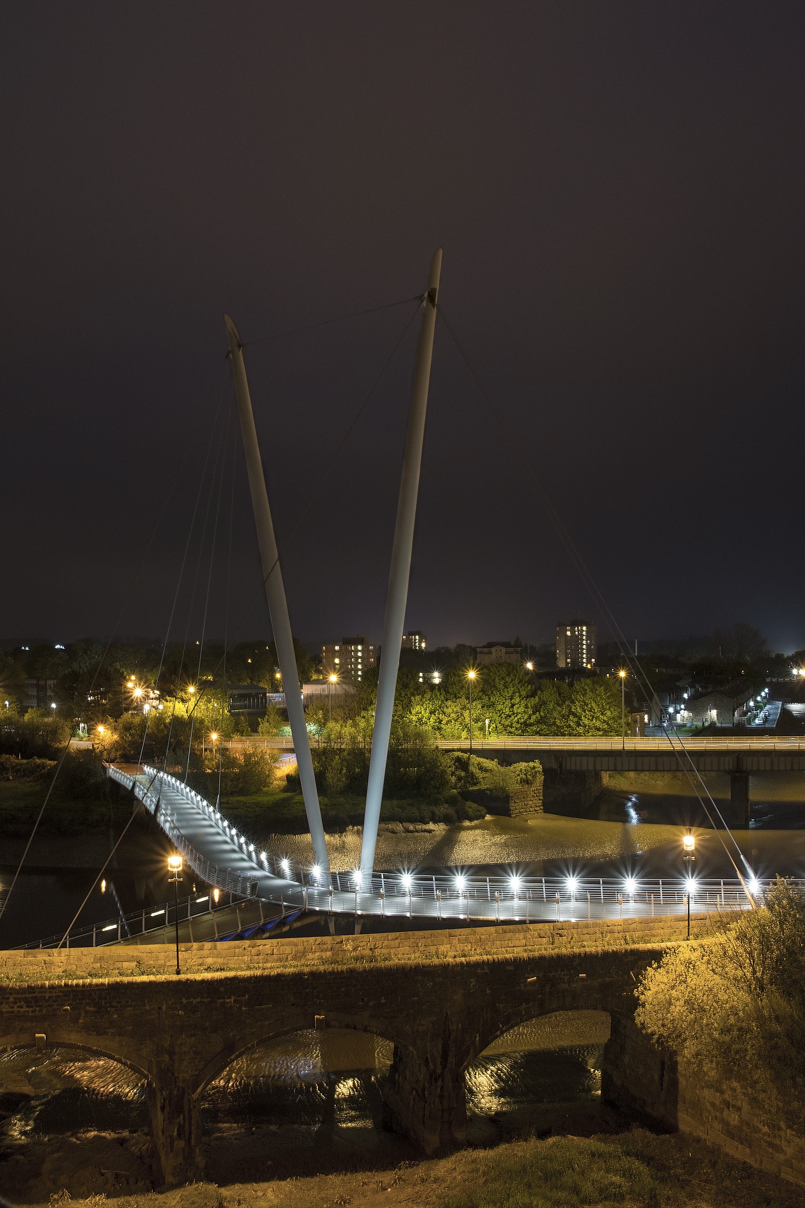 Lancaster in notturna