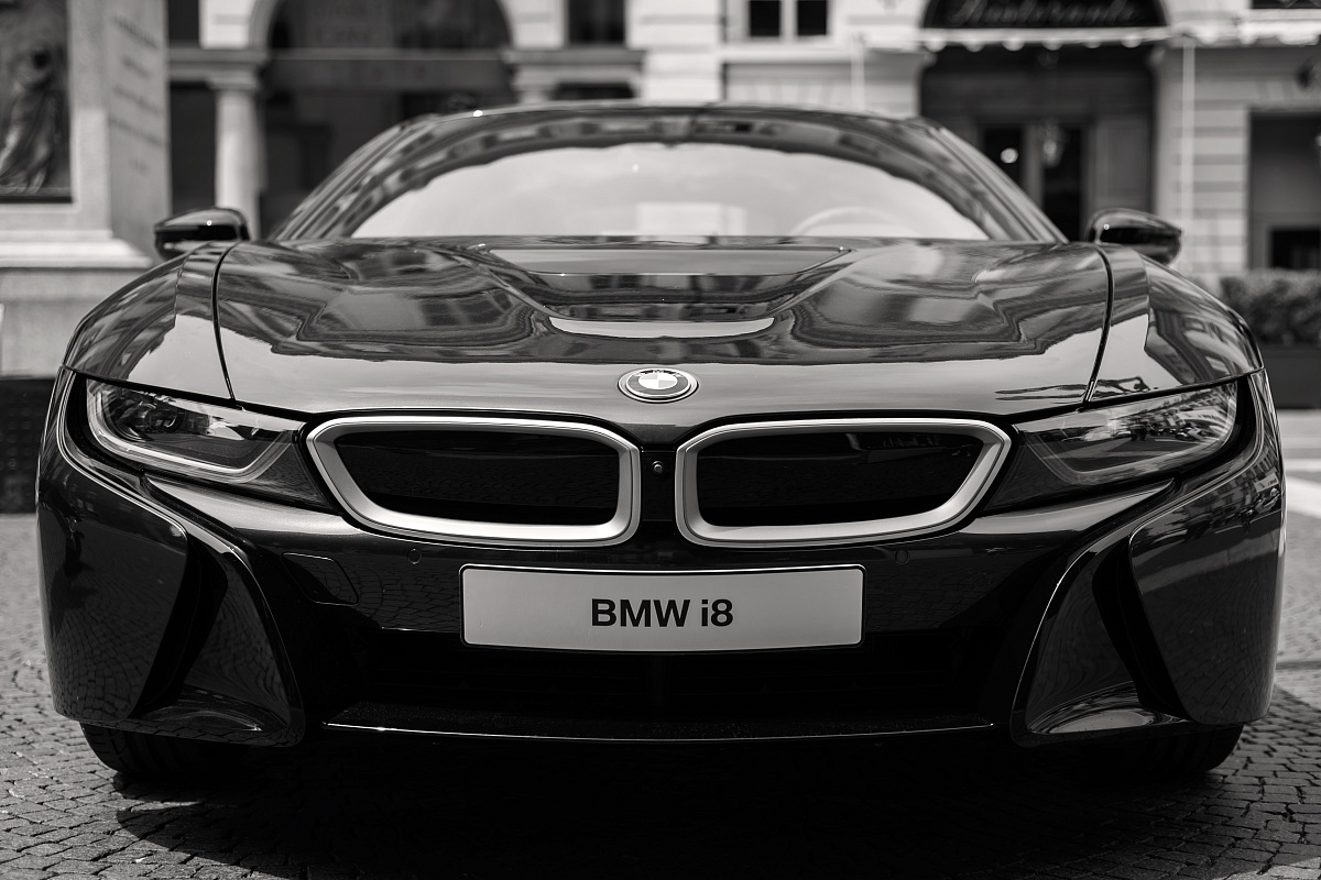 BMW i8