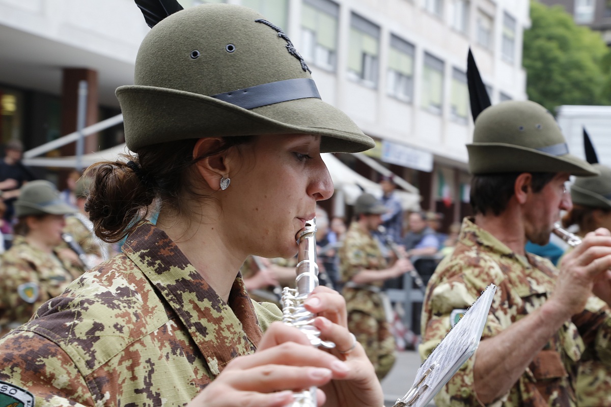 Un flauto alla sfilata