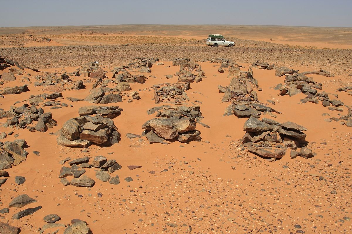 pre-Islamic tombs Saharan