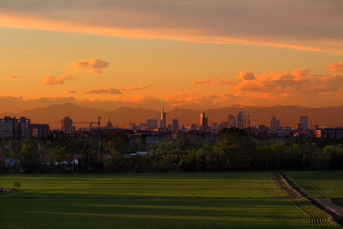 Tramonto su Milano