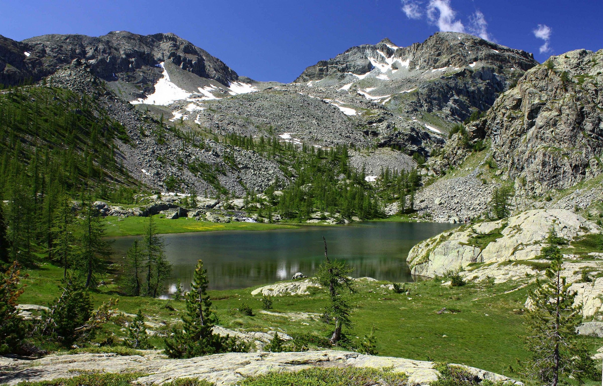 laghi del monte avic