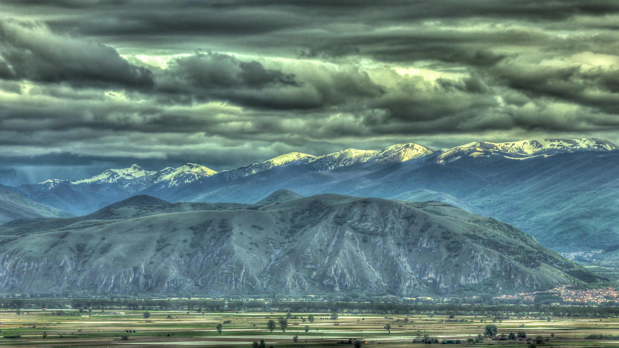 Mountain HDR