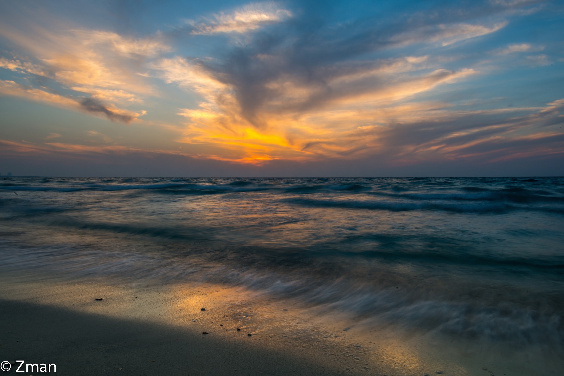 Saadiate spiaggia al tramonto