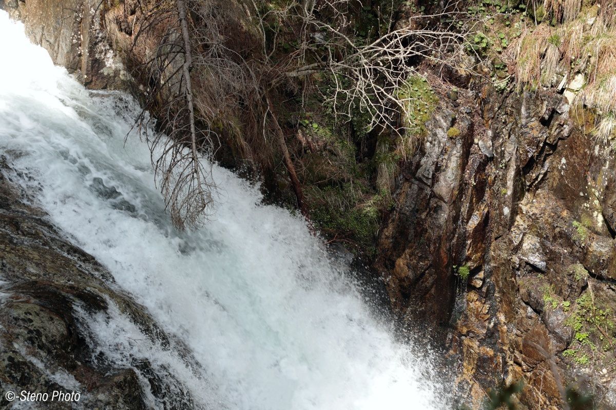 Waterfall in the gorge of Cengello