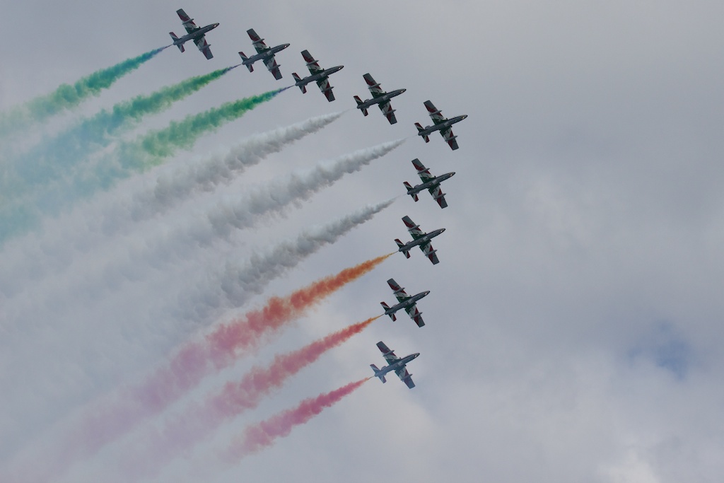 tricolore in volo