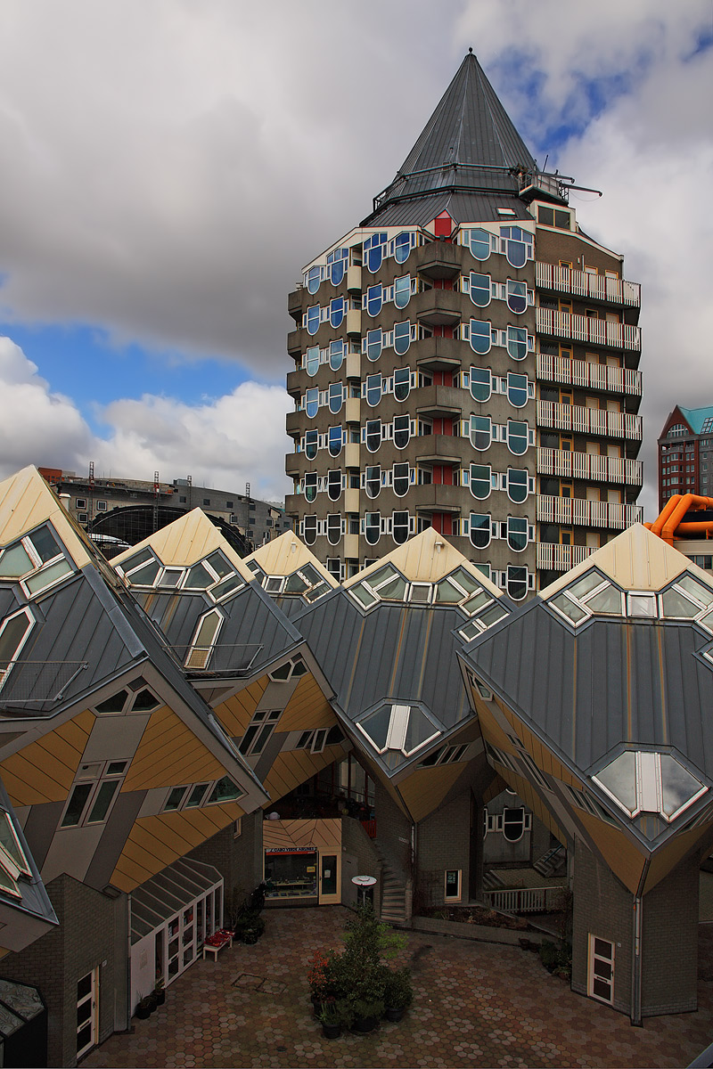 Cubic Houses in Rotterdam and library