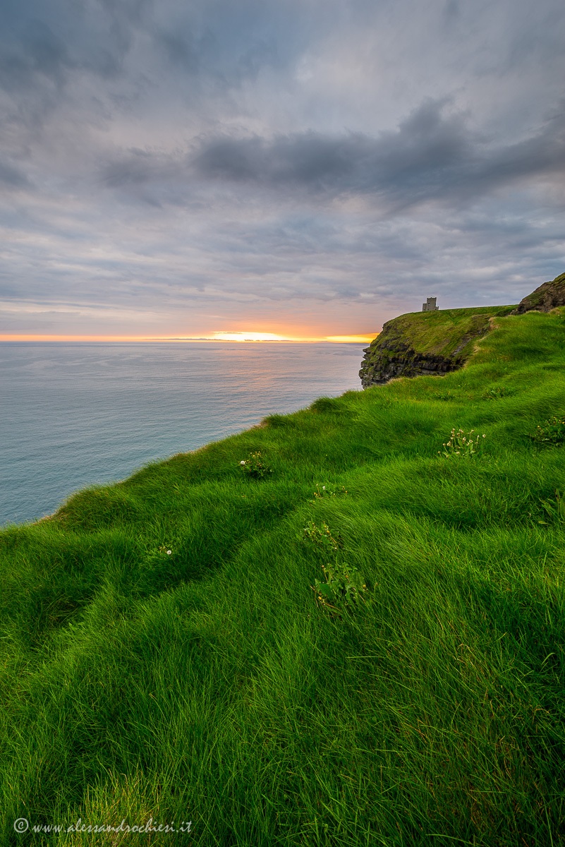 cliff of moher