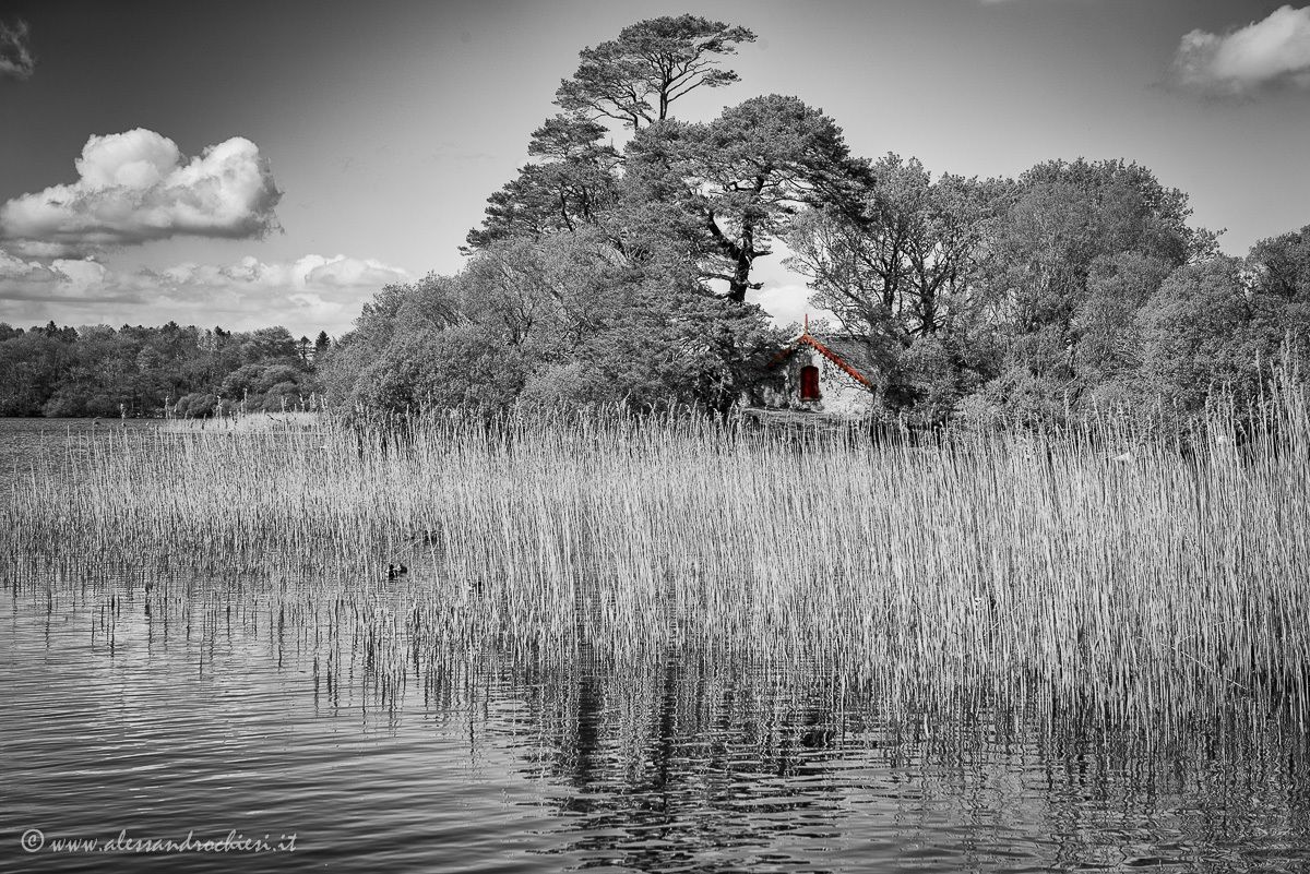 Killarney national park - front of Ross castle