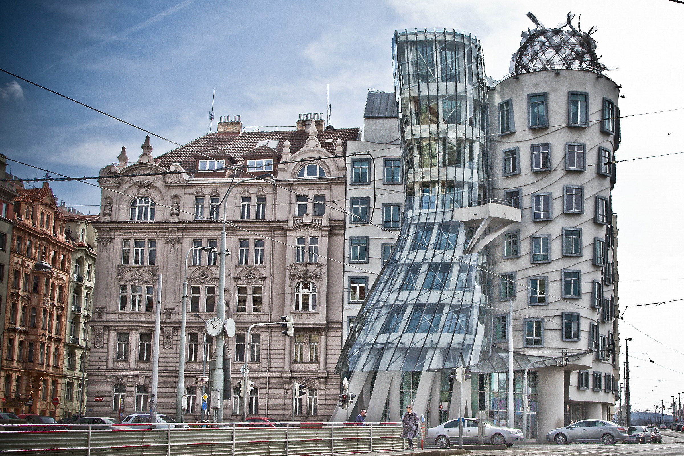 Dancing House