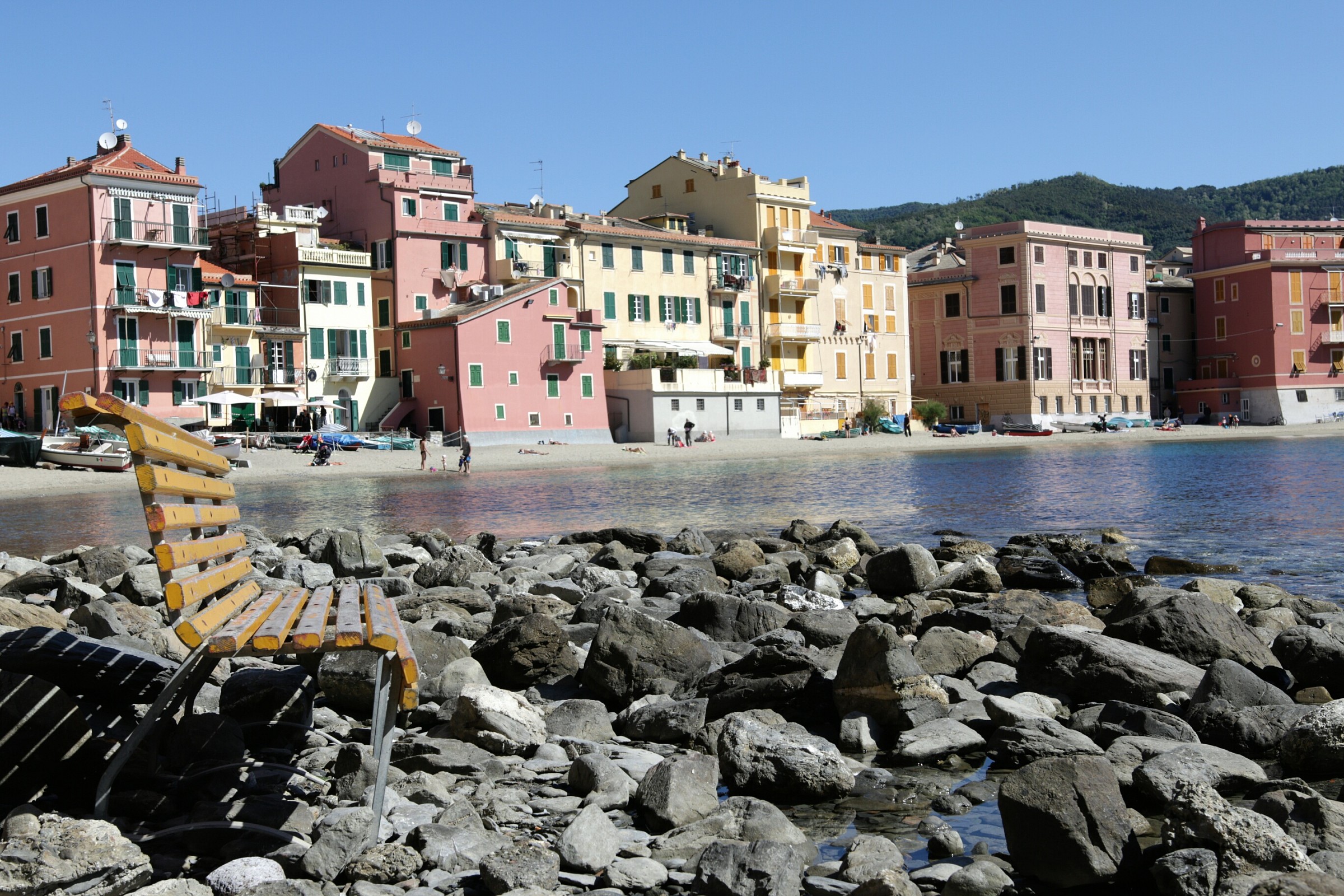 The bench on the sea