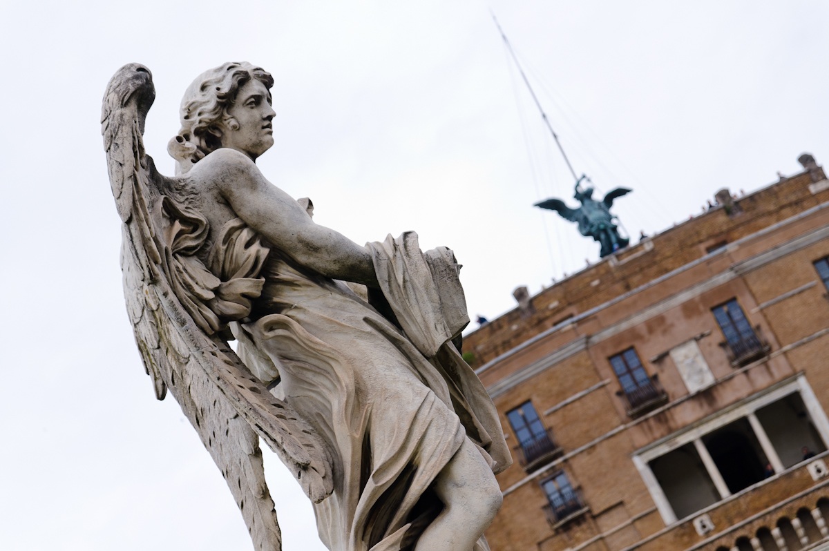 The angel of the castle