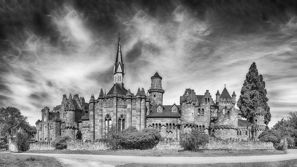 Lions Castle - build as artifical ruin