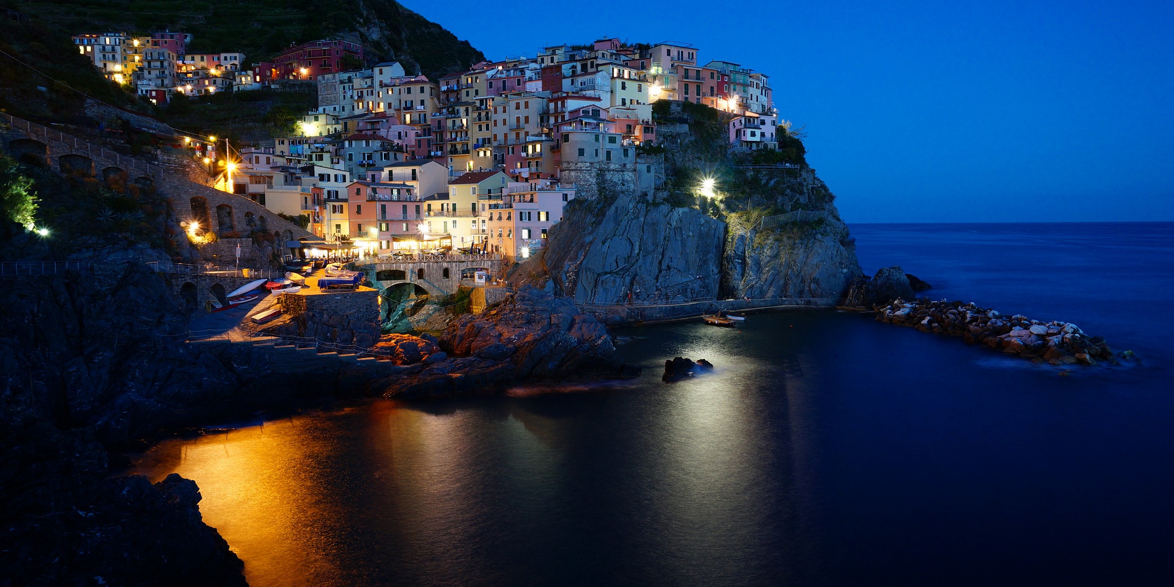 Night in Manarola