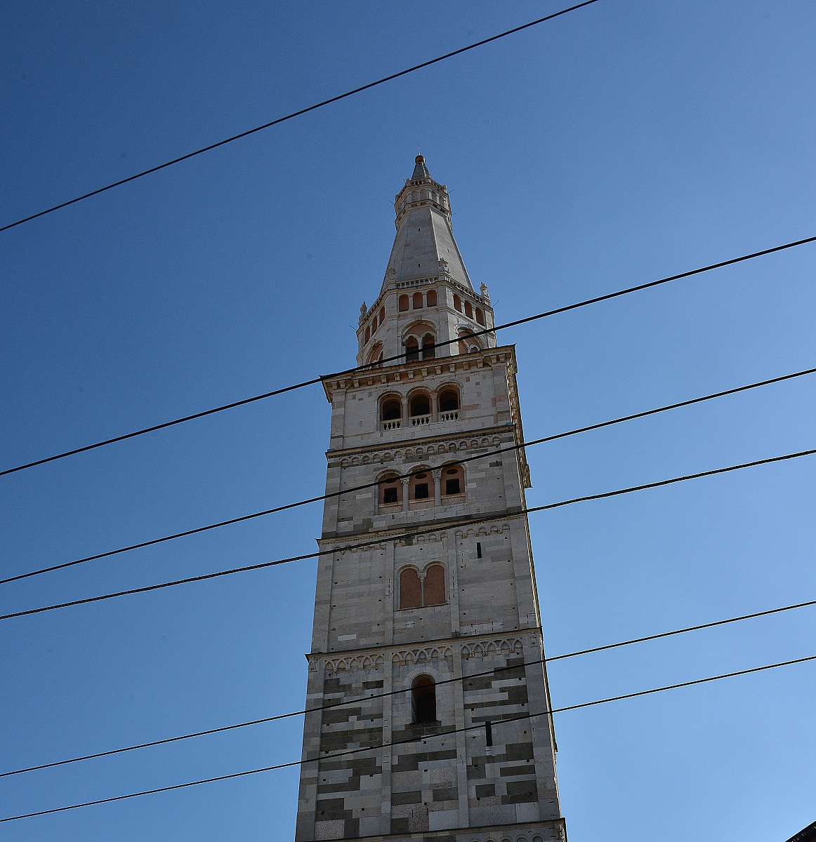Campanile a Modena
