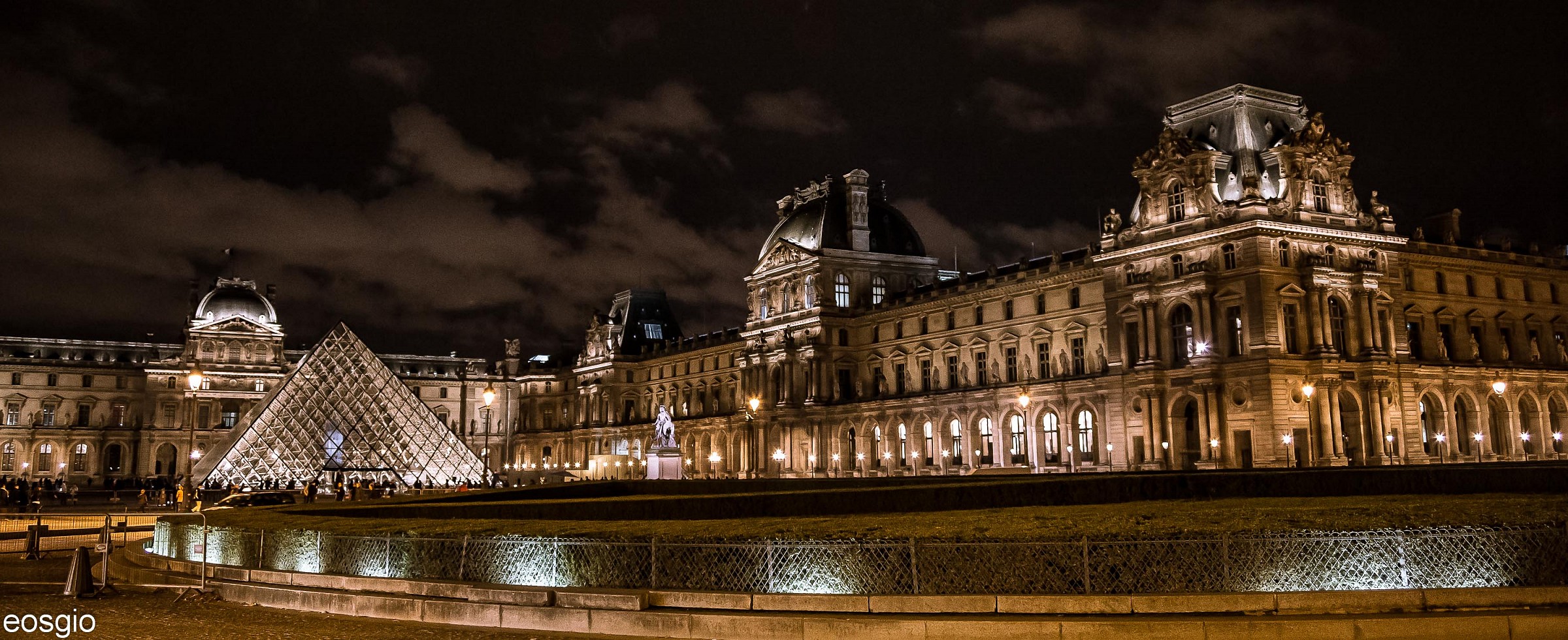 Paris Louvre