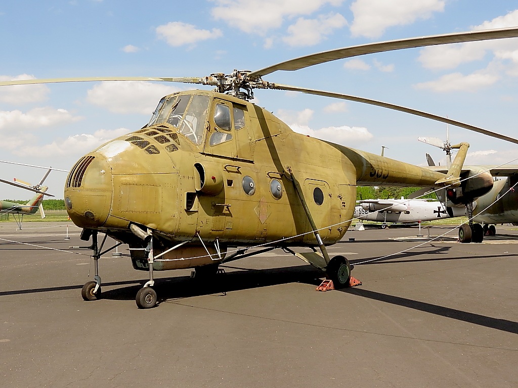Sikorsky_UH-19B