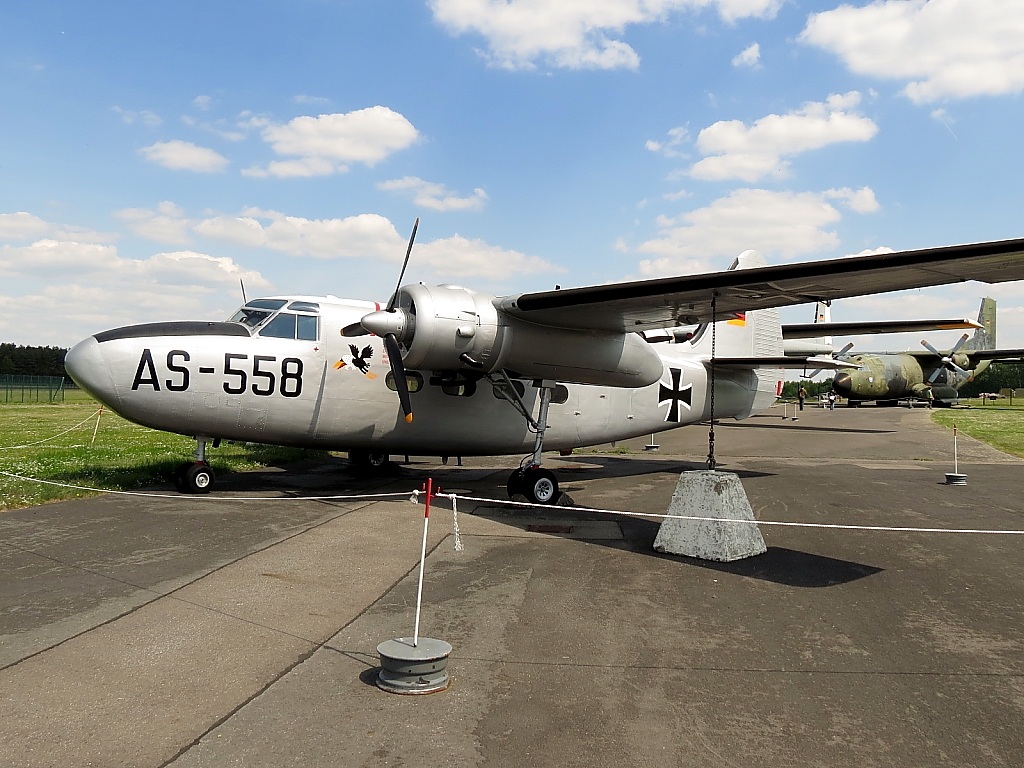 Hunting Percival P.66 Pembroke