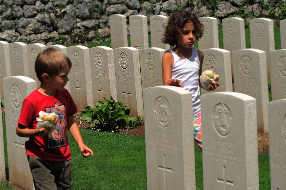 Chi passa e chi...resta.