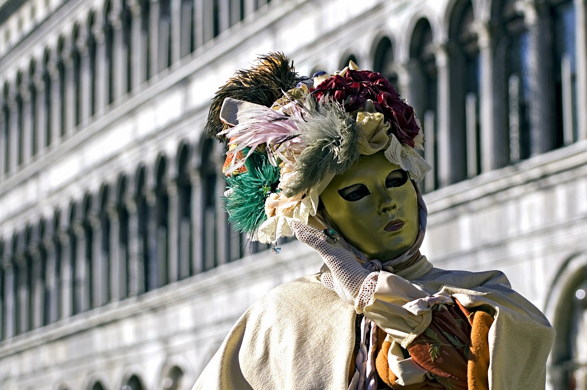 Maschera..... in posa