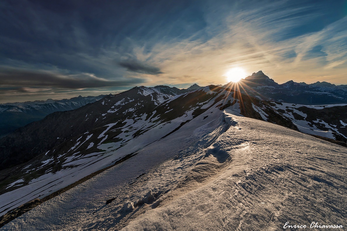 The last rays caress the Monviso