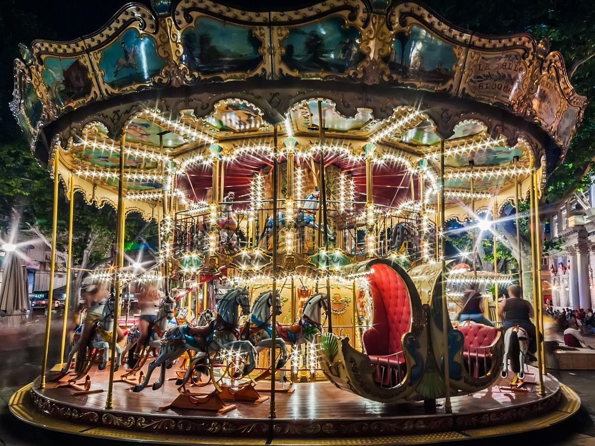 The carousel