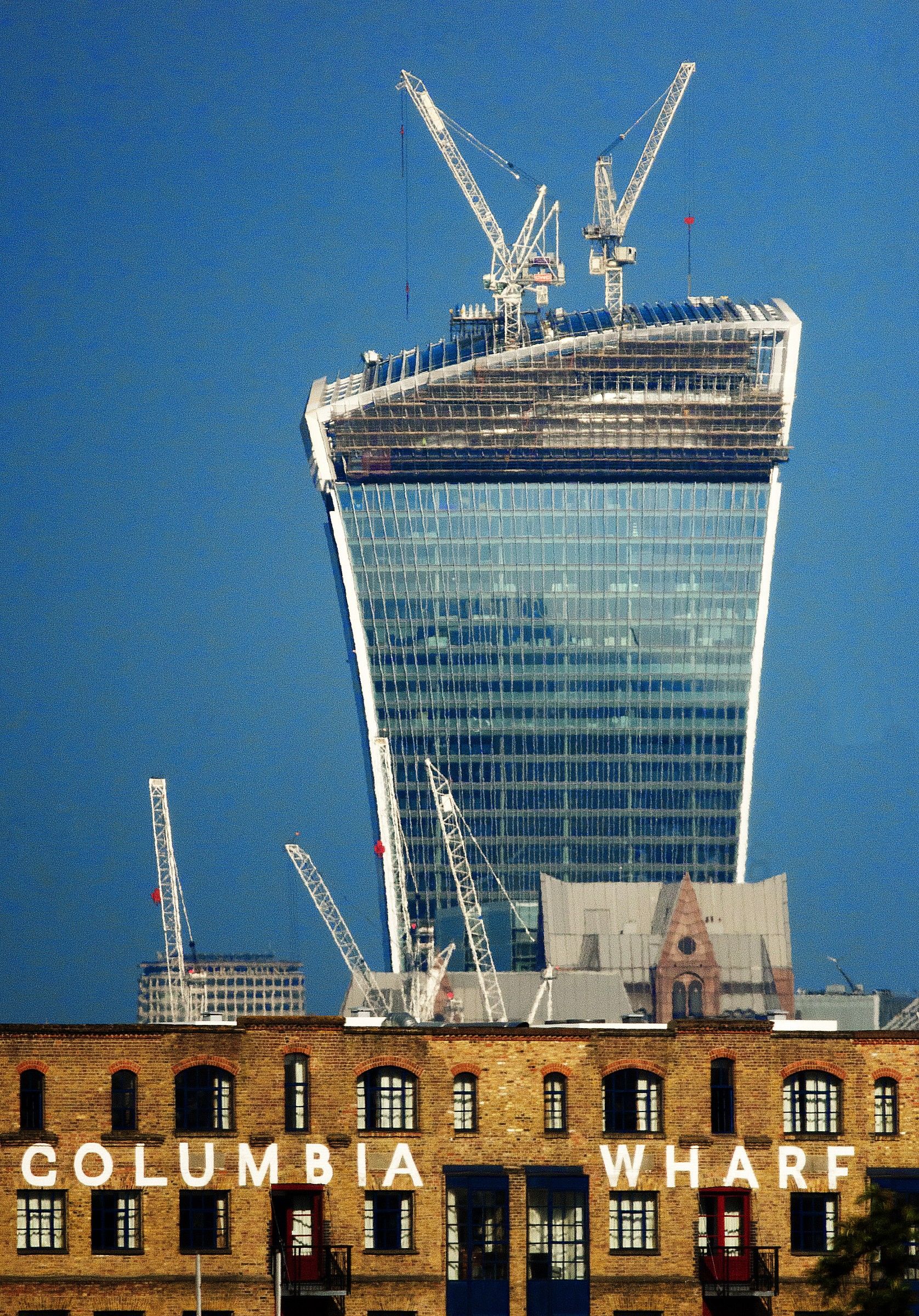 Ultra-moderno vs Vecchio