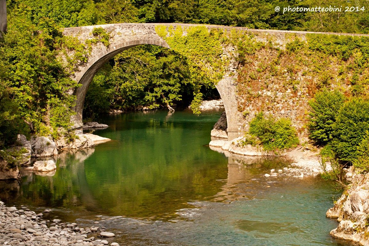 Pontemaggio nella Val di Lima (Lucca)