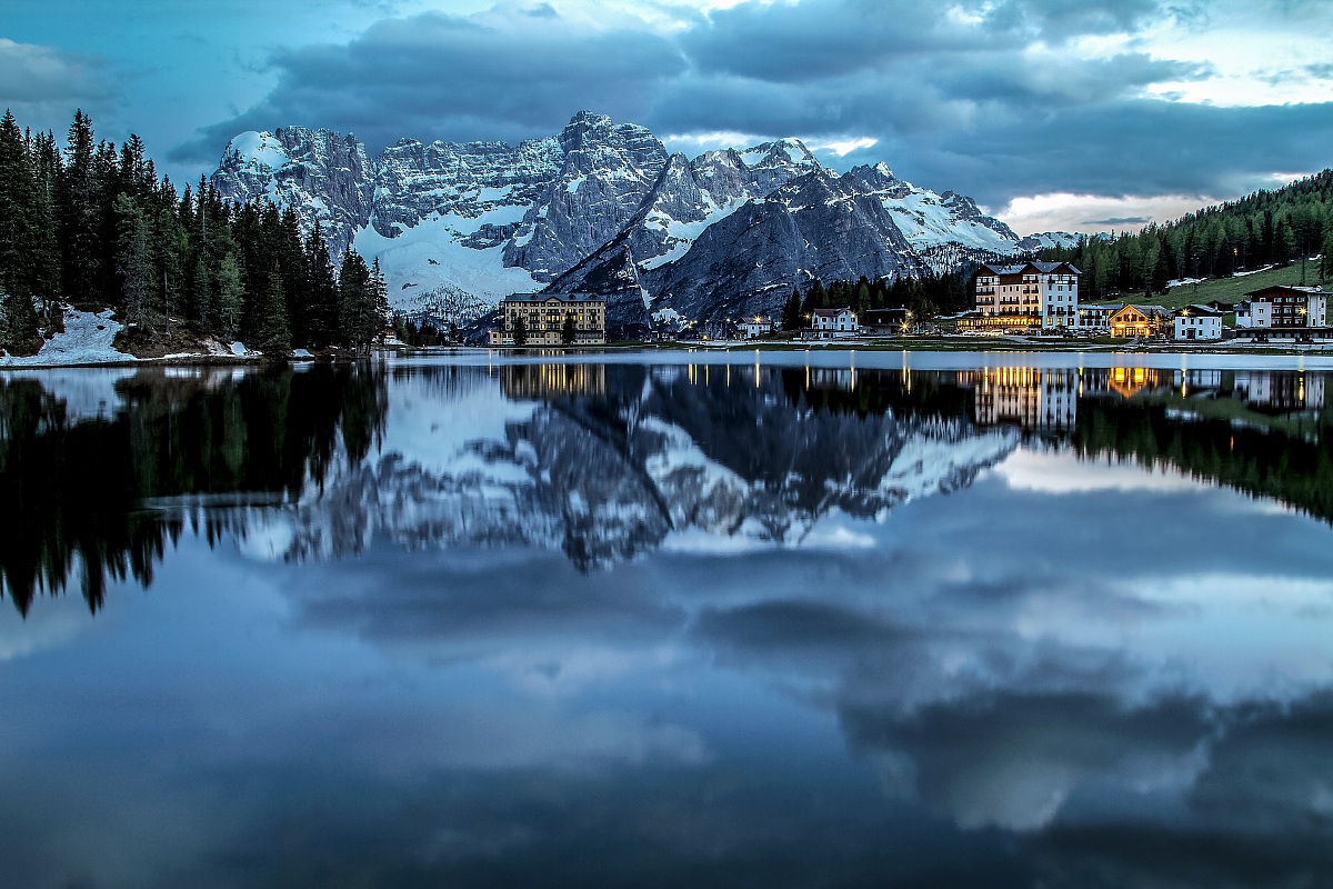 Lake Misurina