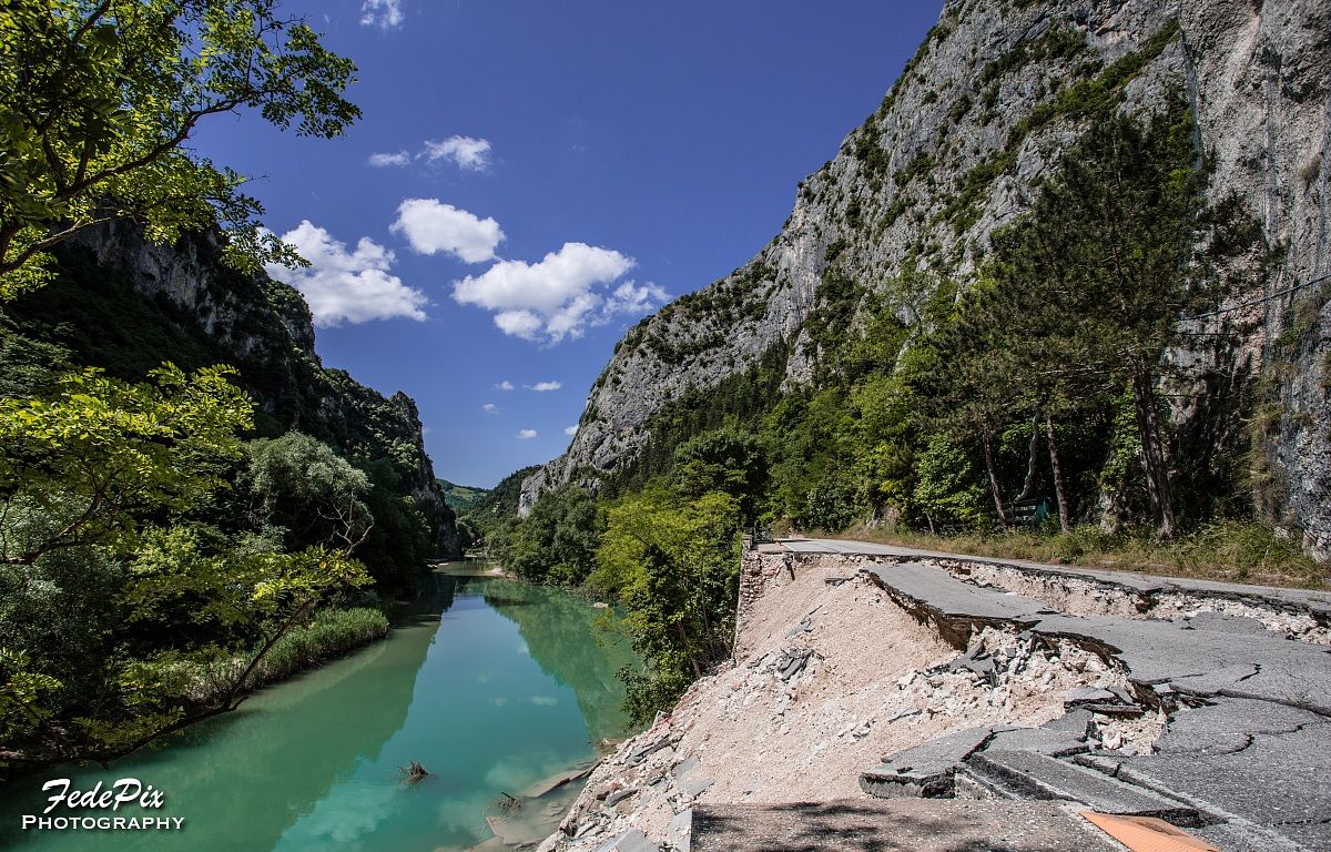 La frana al Passo Furlo