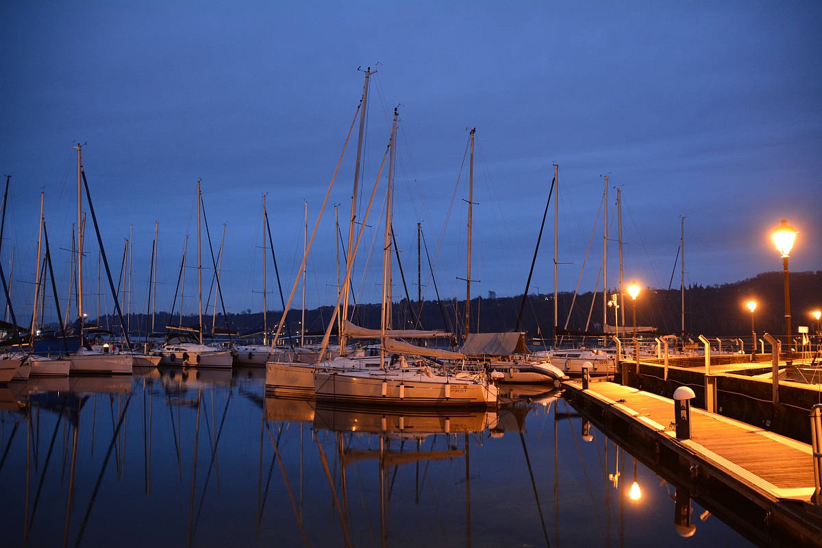 Salo February 16, 2014 7:53 ore