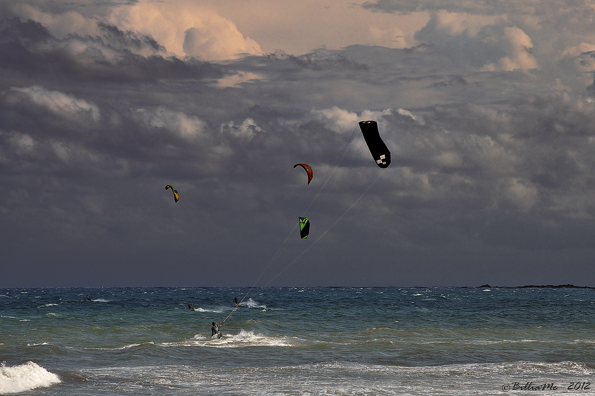 kitesurfing