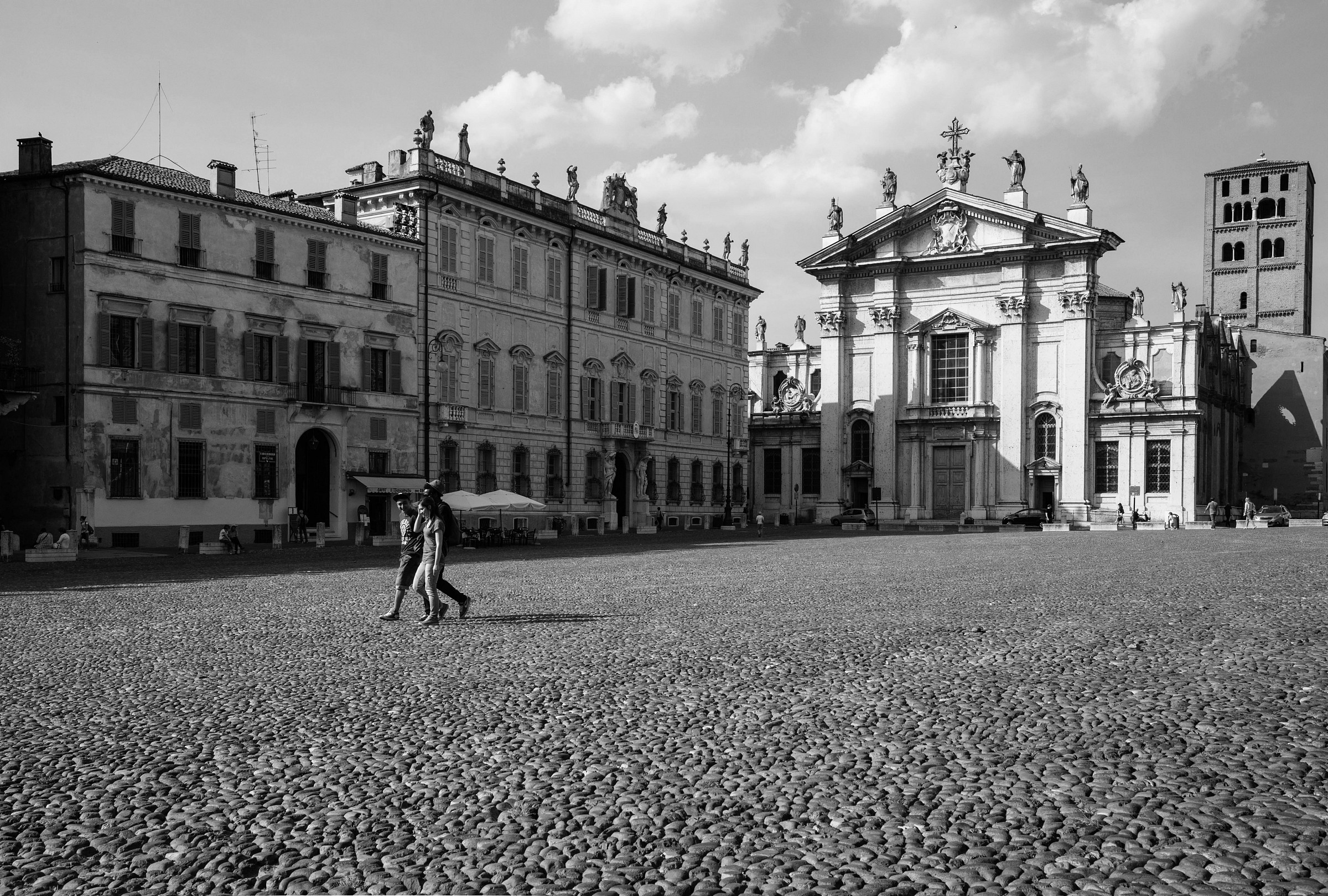 Piazza Sordello Mantova