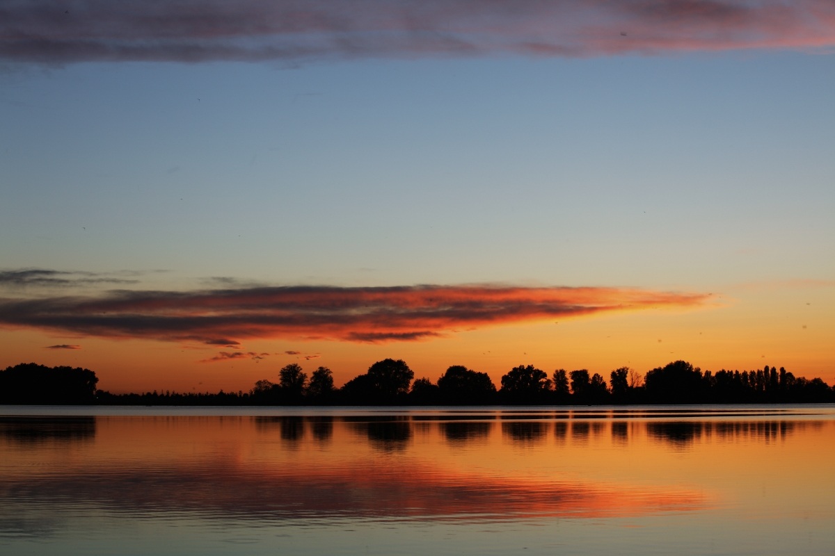 Mantua, sunset on Lake Superior