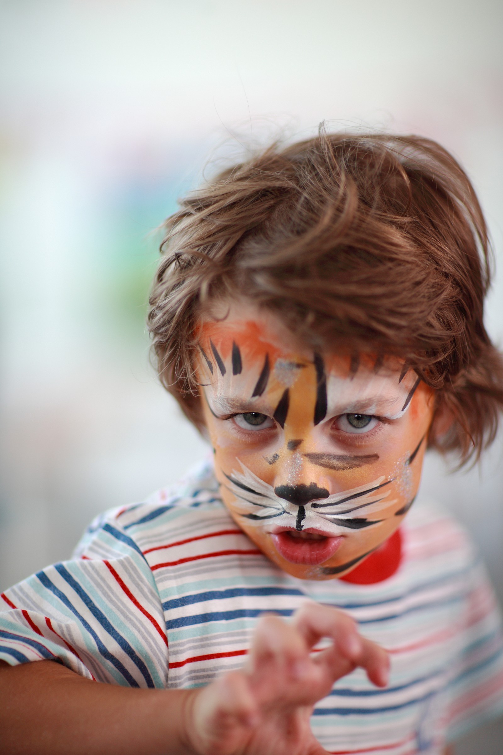 help a ferocious tiger