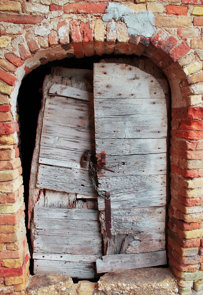 Gates consumed by time