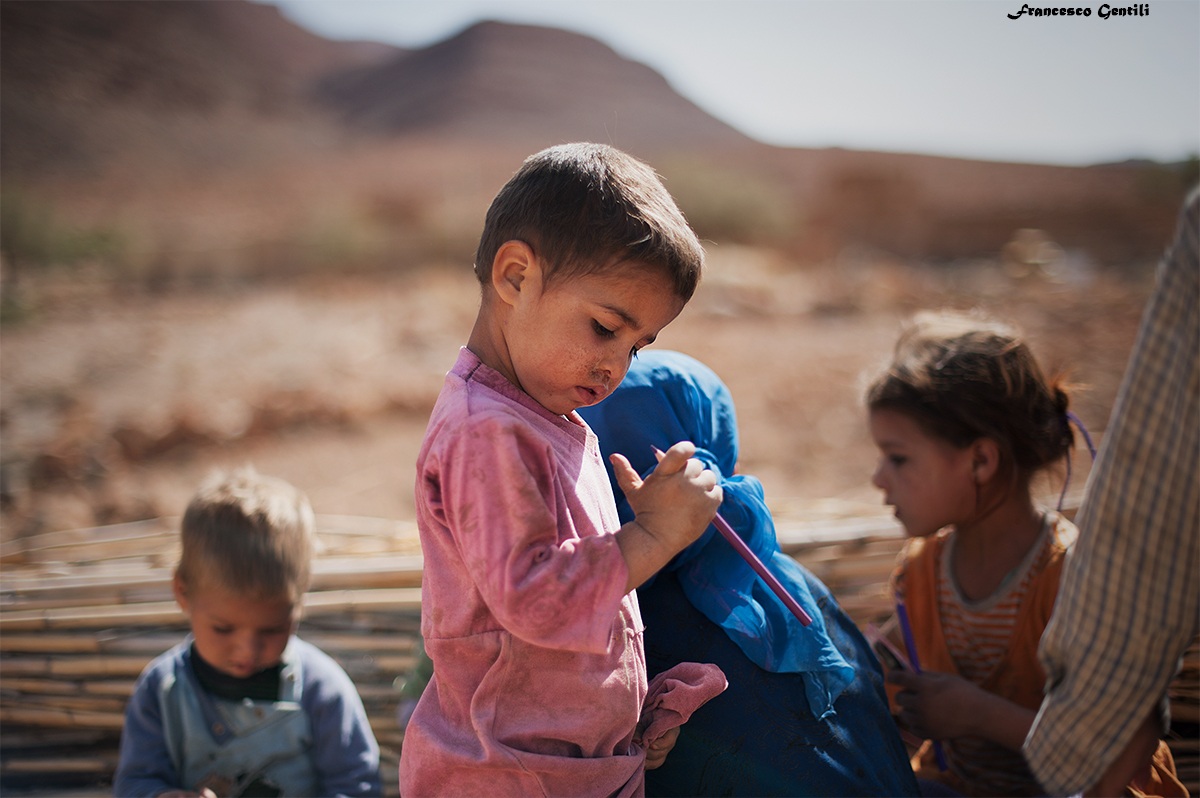 Innocenza rubata al deserto