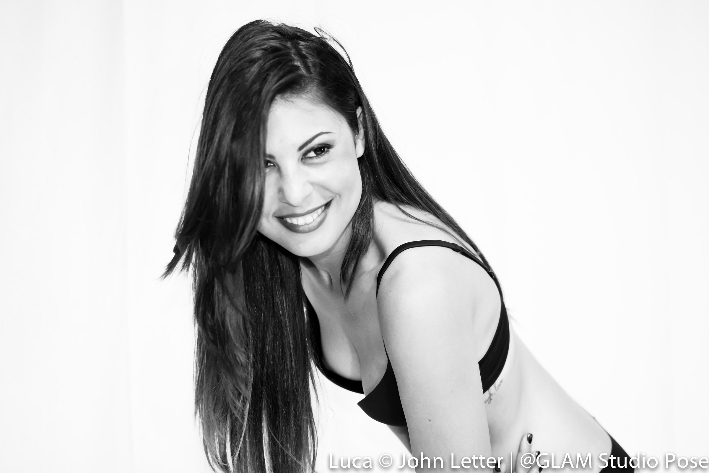 Professional Book | Shooting with serene S.