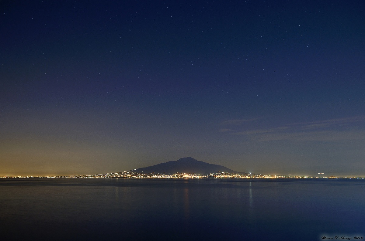 Notte sul Vesuvio