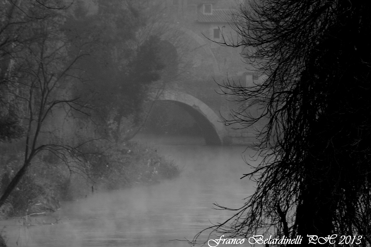 Sembra un portico infernale