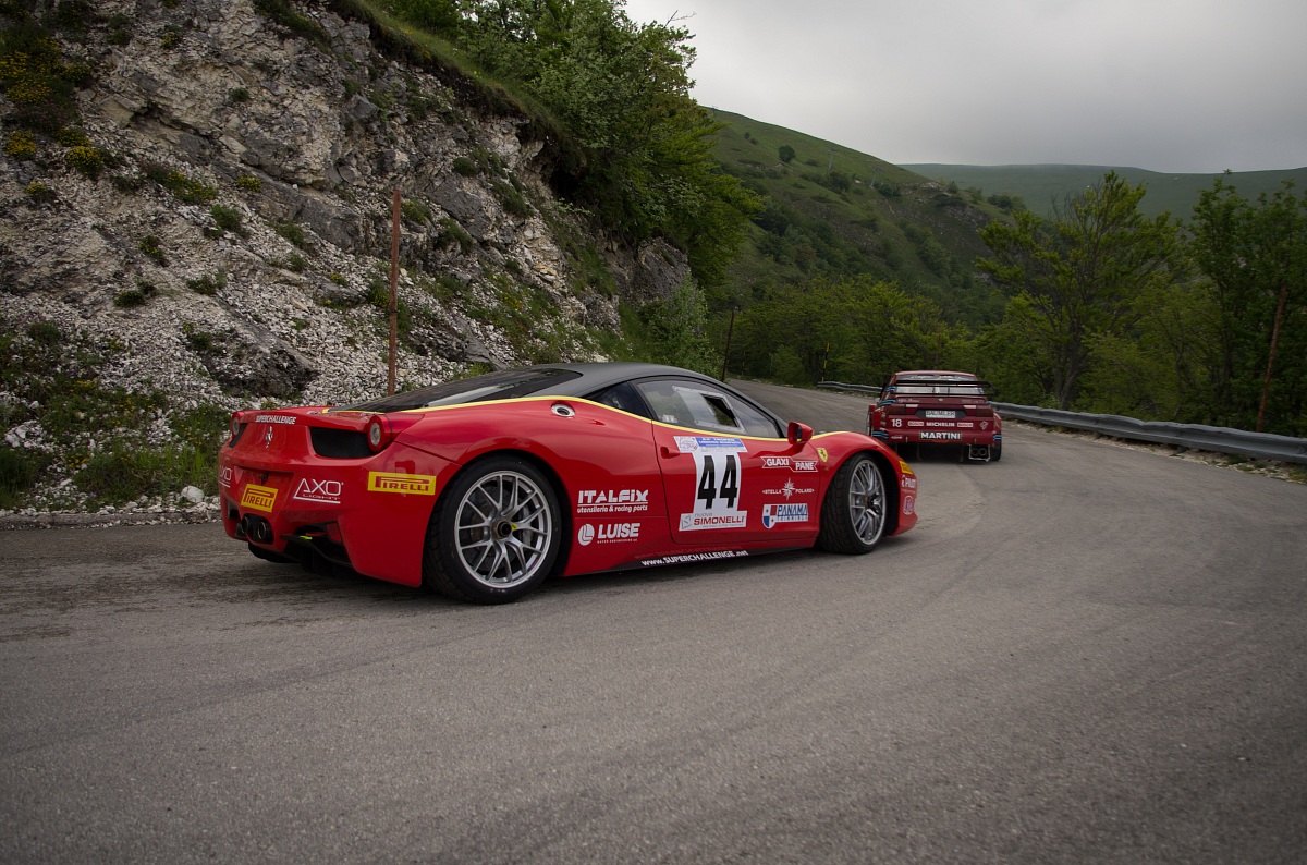 Alfa Romeo 155 - Ferrari 458