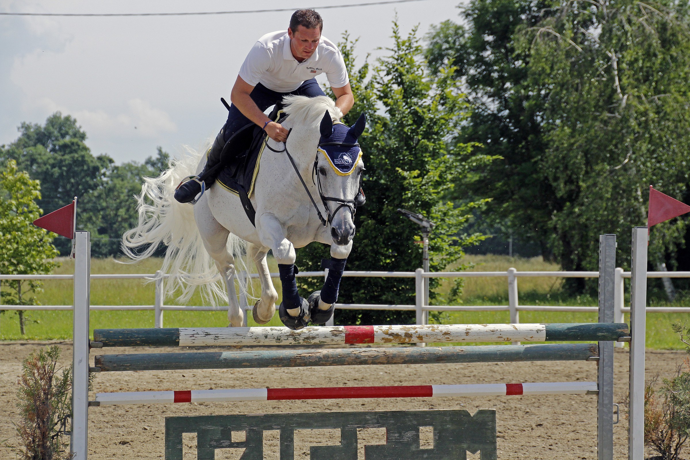 No obstacle stops the elegance