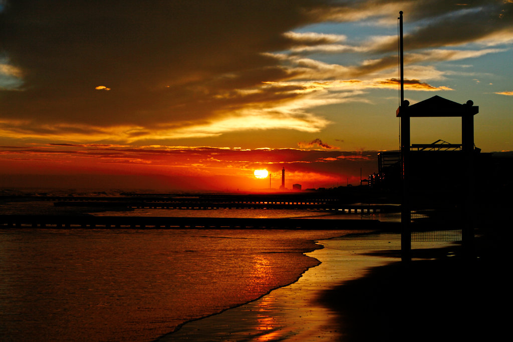 Tramonto rosso e blu