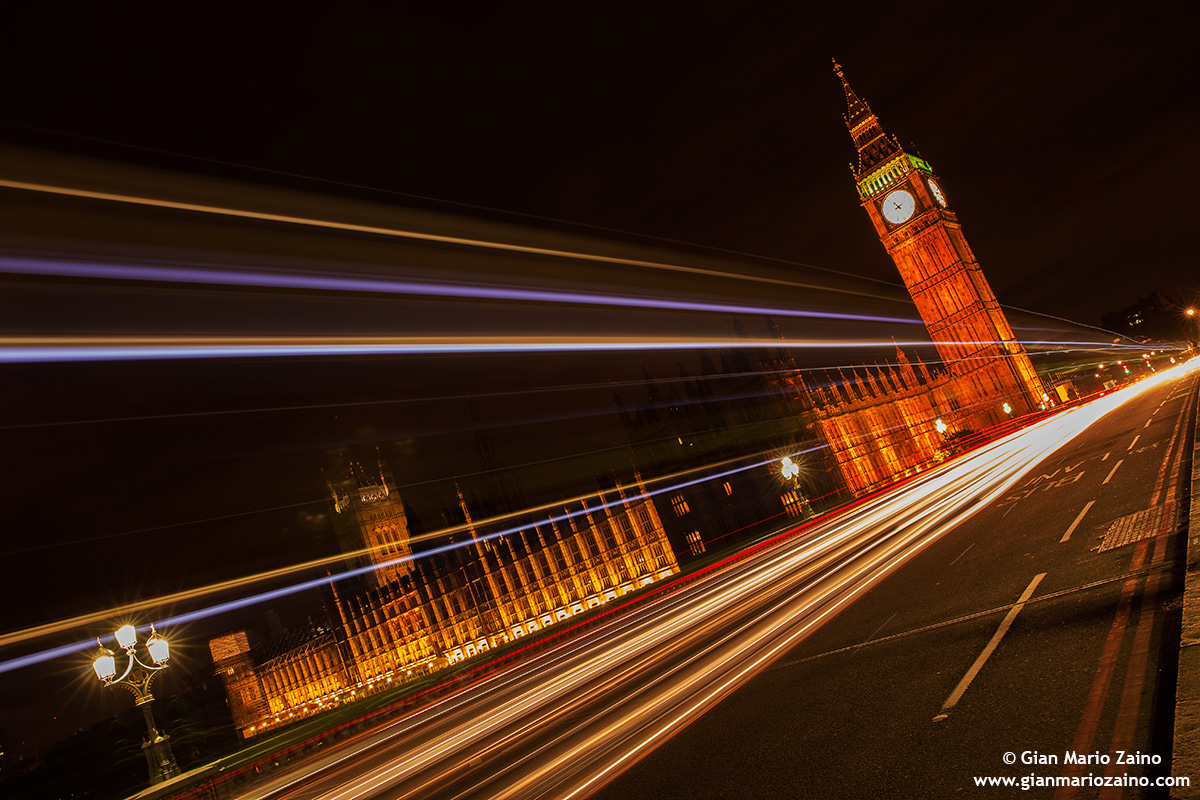 London by Night (2014) - 08