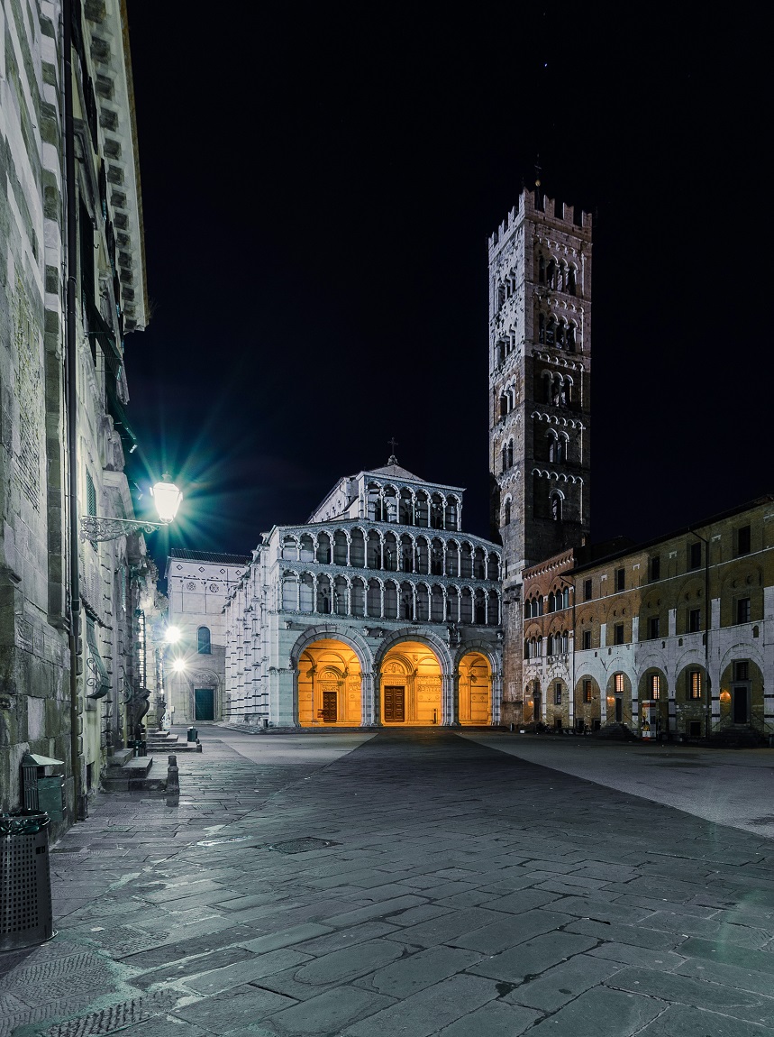 Via Duomo -  Piazza S. Martino Lucca
