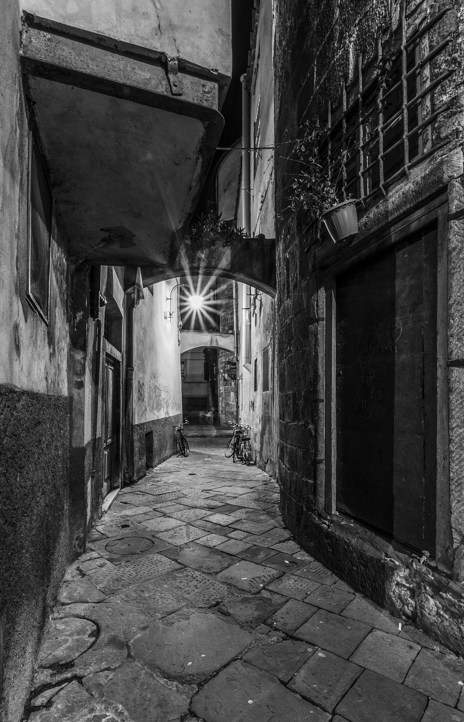 Vicolo del Geppone - Lucca