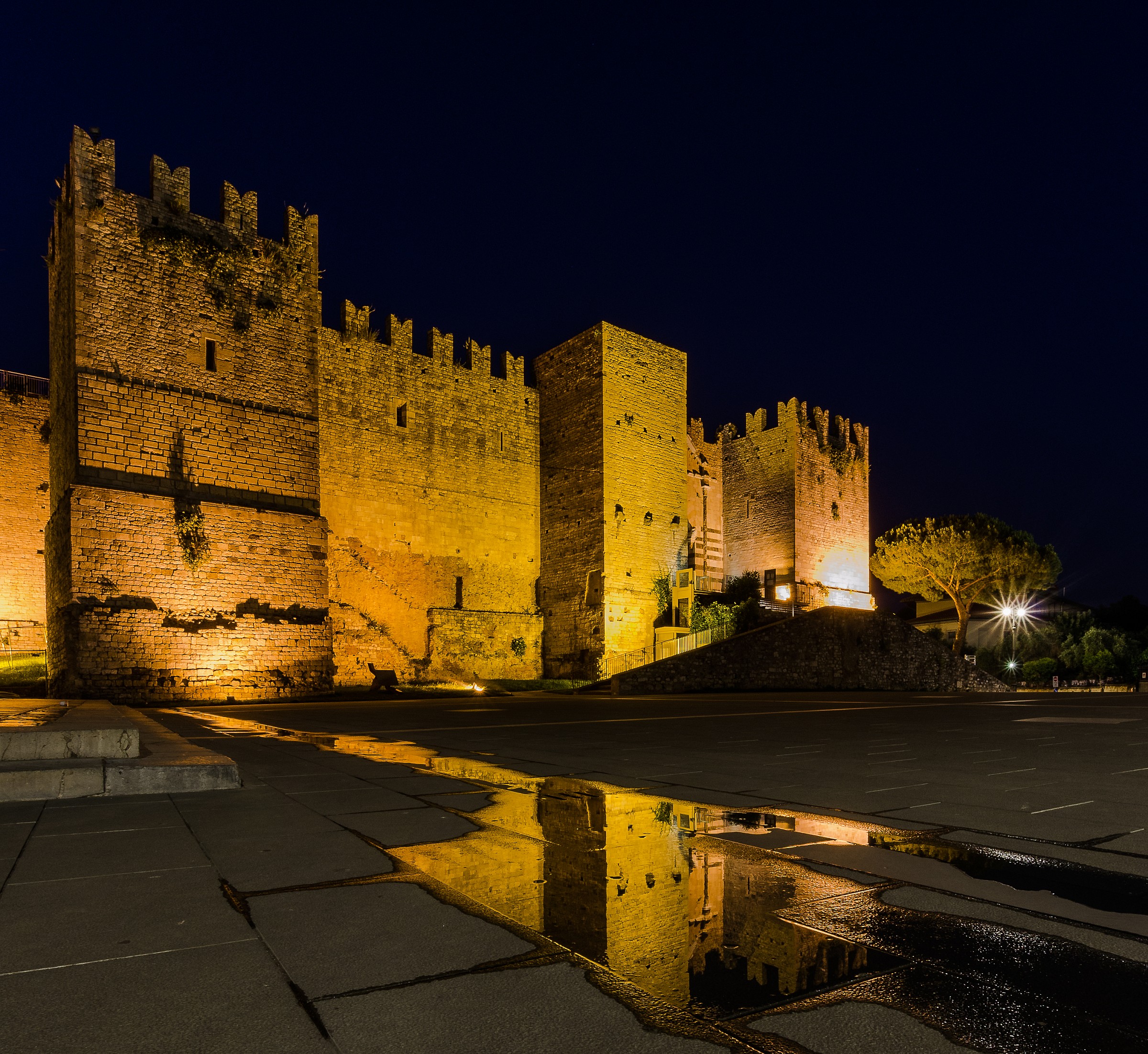 Piazza Santa Maria delle Carceri - Prato
