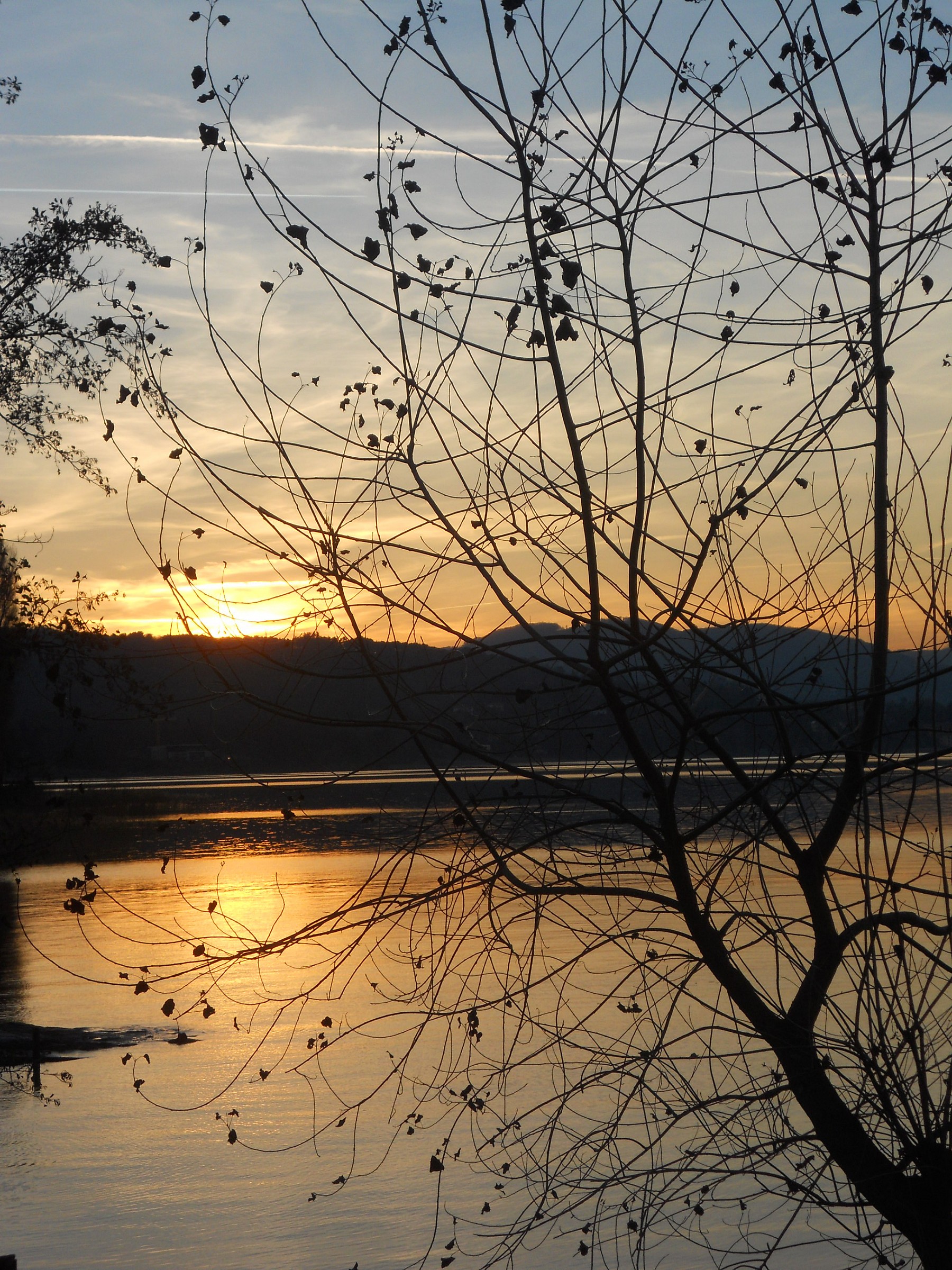 Sunset on the lake ... 1